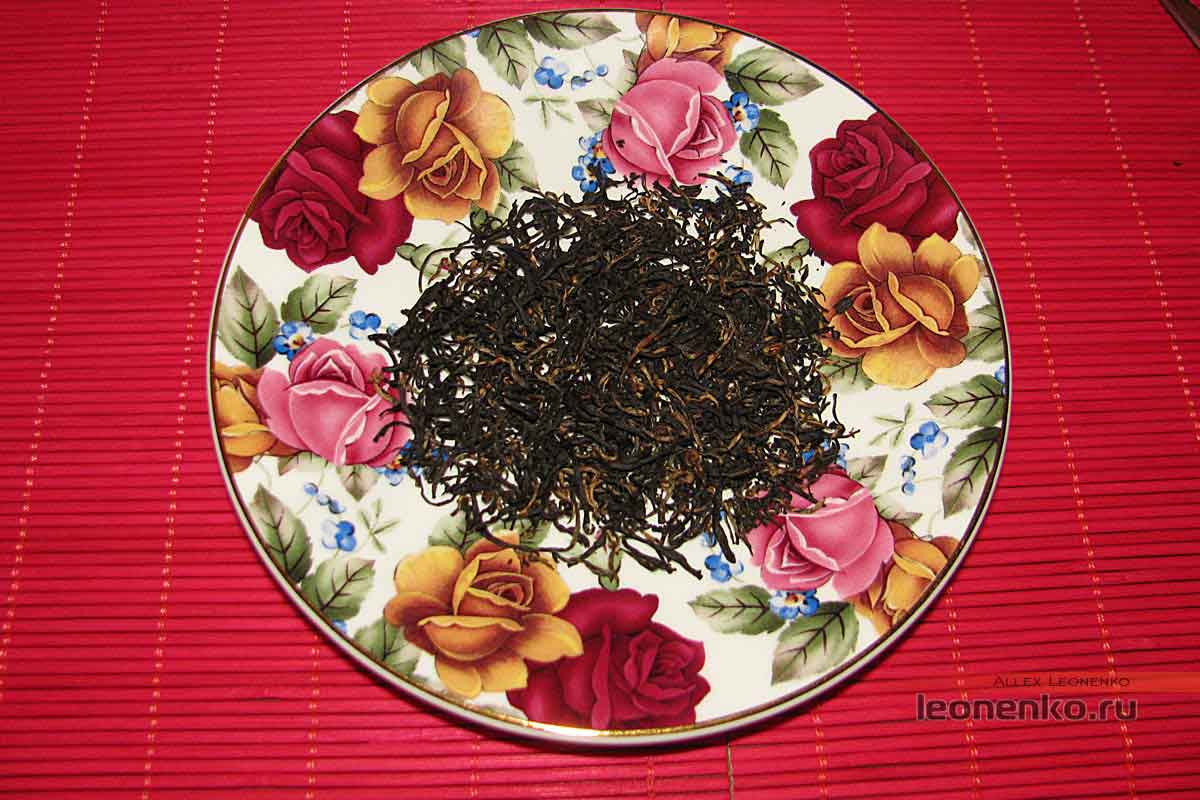 YiXing Sour Black Tea - внешний вид чая