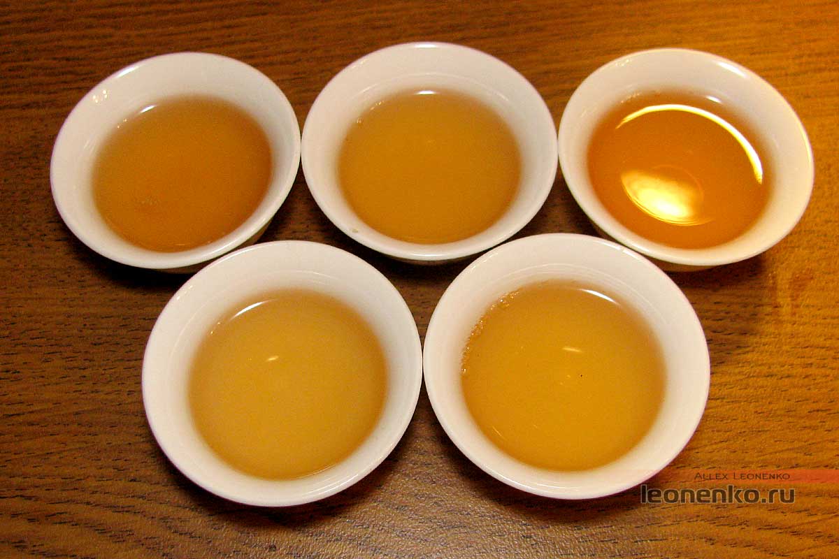Шен пуэр Caicheng Иу (易武), 2017 год - готовый чай