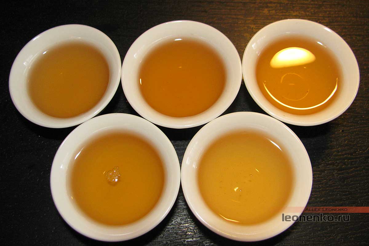 Шен Пуэр с горы Буланшань - приготовленный чай
