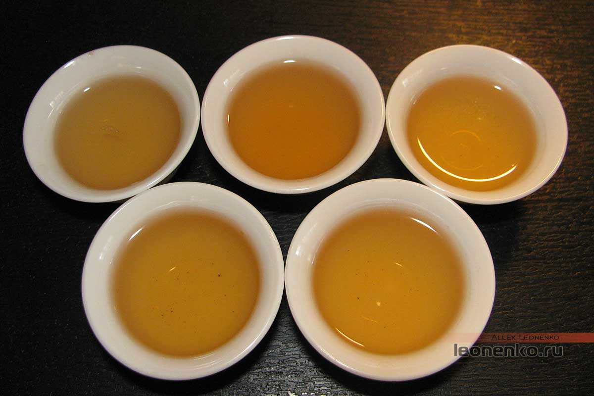 Шен пуэр «Гу цяо му ча» - приготовленный чай